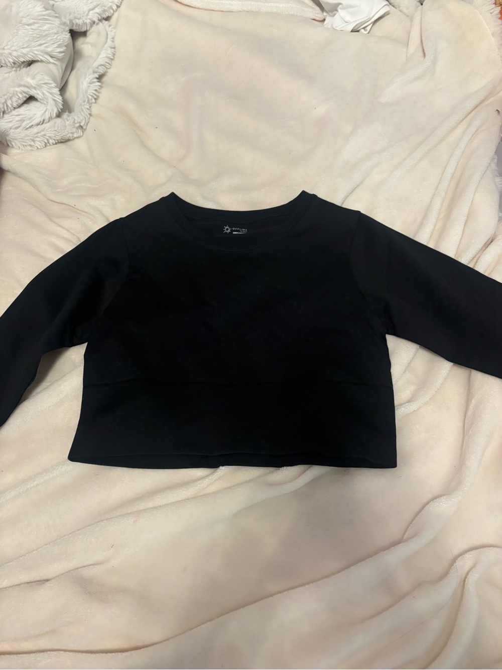 Black Cropped Top - Unknown Brand